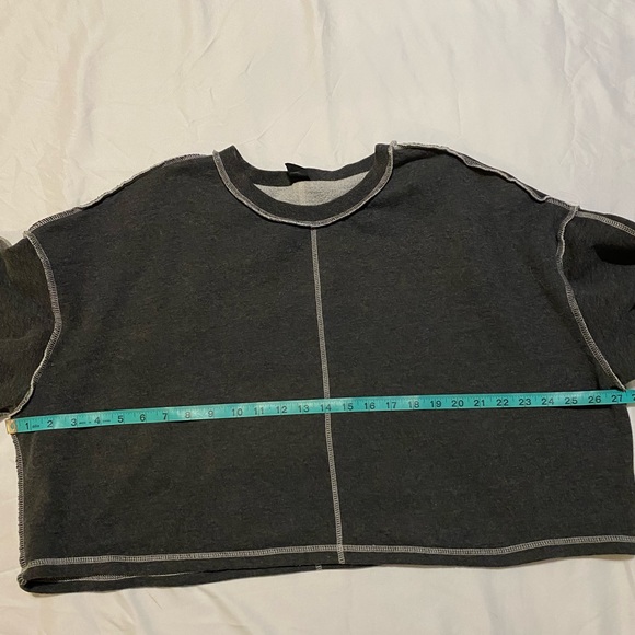 🤍DAZY CROPPED CREW NECK SWEATER! - Picture 3 of 5